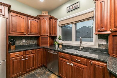 2817 Seneca Ct NE, Cedar Rapids, IA 52402 - photo 7