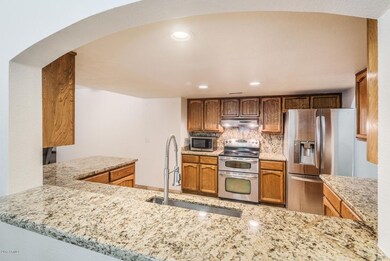 1910 E June Cir Mesa AZ 85203-large-010-