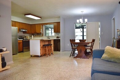 2415 Lorna Dr, Melbourne, FL 32935 - photo 5