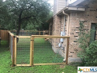 1929 Stonehaven, San Marcos, TX 78666 - photo 2