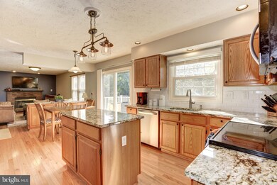 6218 Derby Dr, Frederick, MD 21703 - photo 6