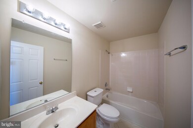 22105 Fair Garden Ln, Clarksburg, MD 20871 - photo 6