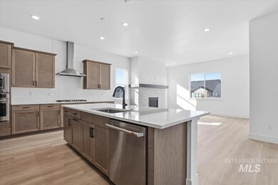 2323 N Kenora Ave, Star, ID 83669 - photo 7