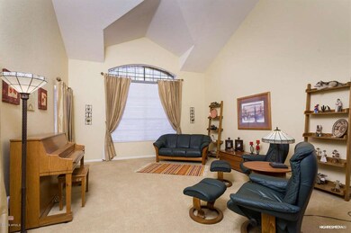 4899 W Tyson St, Chandler, AZ 85226 - photo 7