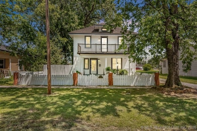 703 E Church St, Wagoner, OK 74467 - photo 2