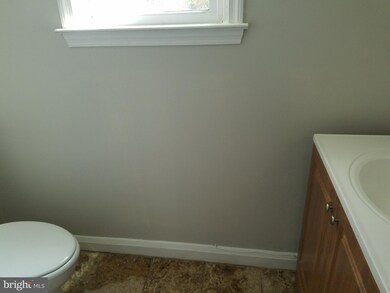 4014 Labyrinth Rd, Baltimore, MD 21215 - photo 5