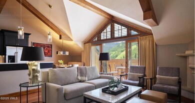 Sebastian Club Residence living room