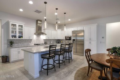 Night-Kitchen