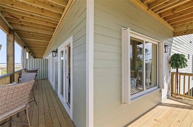Corner wrap around balcony from Living to Master Bedroom