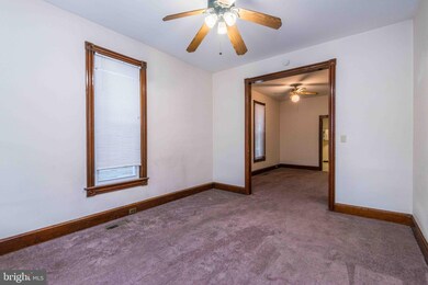 333 W High St, Womelsdorf, PA 19567 - photo 3