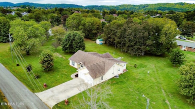 326 Tucker Rd, Seymour, TN 37865 - photo 6