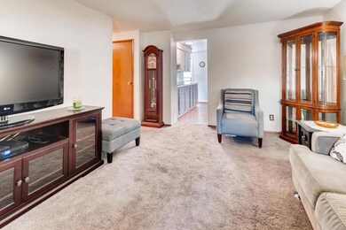 3232 Penfield Road Columbus OH-large-006