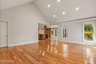 145r Shore Rd, Old Greenwich, CT 06870 - photo 7