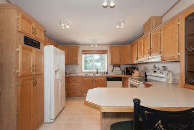 311 Sandbox Ln, Columbia Falls, MT 59912 - photo 7