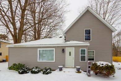 329 W. Franklin St-101