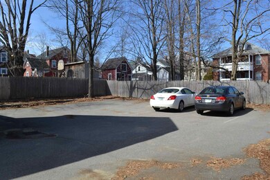 26 Beacon St, Concord, NH 03301 - photo 5