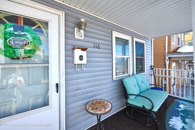 116 E Grove St, Dunmore, PA 18512 - photo 2