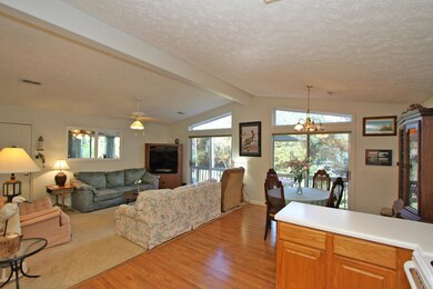 203 E Huron (5)0005