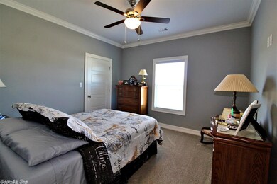 812 S 39th St, Paragould, AR 72450 - photo 5