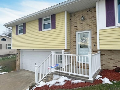 141 Jacqueline Dr unit 90, Johnstown, PA 15904 - photo 2