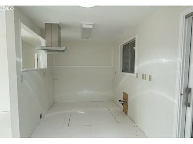 200 Madison St, Ryderwood, WA 98581 - photo 5