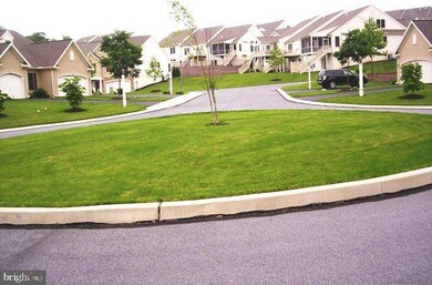 10 Pitt Ct, Lancaster, PA 17602 - photo 3