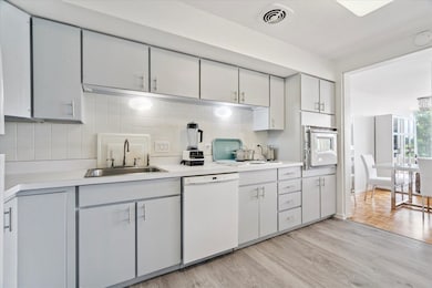 The Blair House, Cedar Rapids, IA 52402 - photo 7