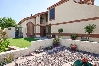 449 E Utopia Rd Phoenix AZ 85024 X-3