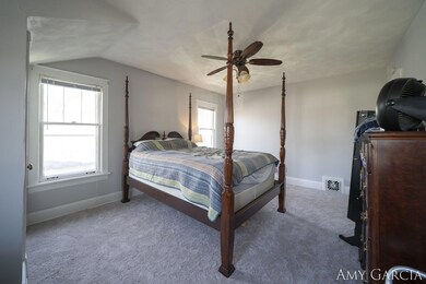 7-web-or-mls-70-sherman-rd