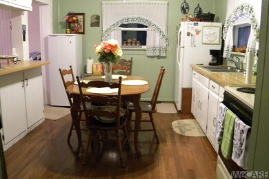 Photo 4