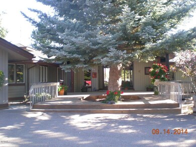 855 Greenridge Dr, Kalispell, MT 59901 - photo 3