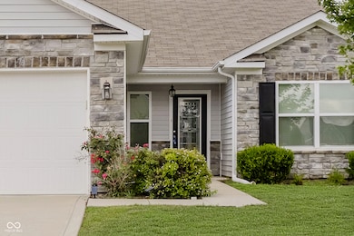 5792 Waterstone Way, Whitestown, IN 46075 - photo 3