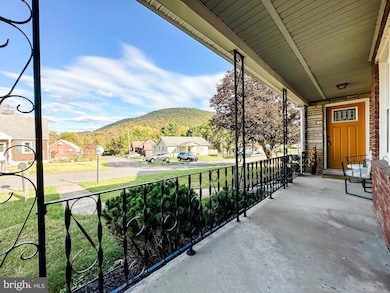 12601 Bowling St, Cumberland, MD 21502 - photo 3