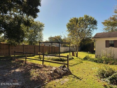 148 Chestnut St, Baxter, TN 38544 - photo 6