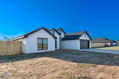 232 Embraer Rd, Abilene, TX 79602 - photo 2