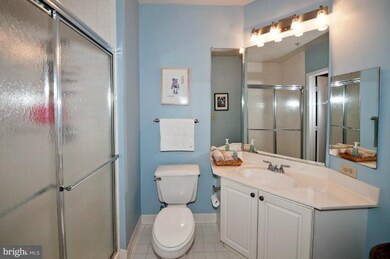 Worldgate Condominium unit 406, Herndon, VA 20170 - photo 5