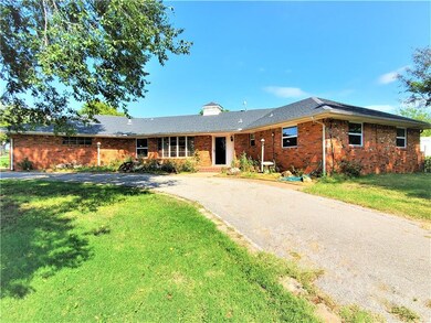 10908 S Sooner Rd, Oklahoma City, OK 73165 - photo 2