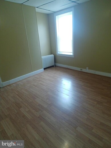 232 S 4th St, Reading, PA 19602 - photo 7