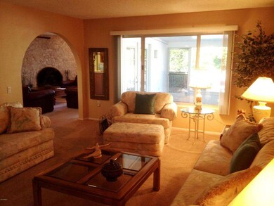 9506 W Granada Dr, Sun City, AZ 85373 - photo 5