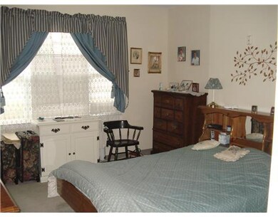 94 Mill St unit 202, Woonsocket, RI 02895 - photo 4