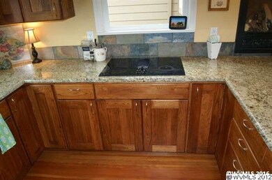 11255 Kroenig Rd, Amity, OR 97101 - photo 5