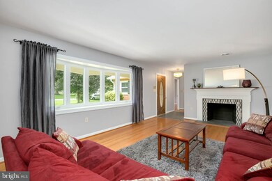 8001 Runnymeade Dr, Frederick, MD 21702 - photo 7