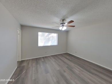 8427 W Orchid Ln, Peoria, AZ 85345 - photo 6