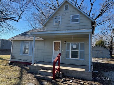 1403 S 21st St, Parsons, KS 67357 - photo 2