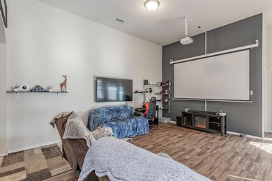 313 Candlewood Cir, Gainesville, TX 76240 - photo 7