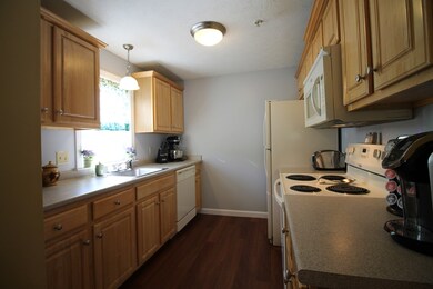 26 Patriot Rd unit 22, Fitchburg, MA 01420 - photo 4