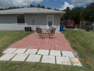DECK (2)