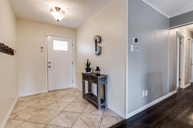 1041 Barber St, Hurst, TX 76053 - photo 6