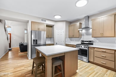 433 Claiborne St, Horizon City, TX 79928 - photo 6