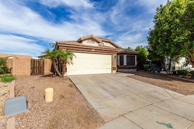 8214 W Lumbee St, Phoenix, AZ 85043 - photo 3